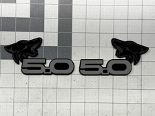 Angry COYOTE Head GRAY 5.0 Emblem Badges M-Bk/Blk Fender Aggressive Racing