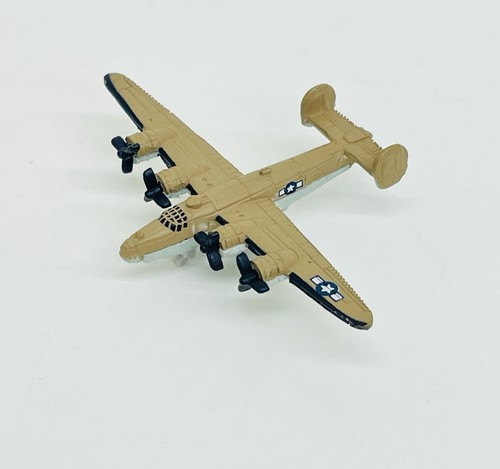 Micro Machines WWII Airplane Lot B-24 Liberator A6M Zero Fighter Me-262 - Picture 2 of 13