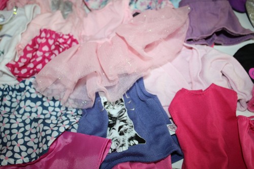 Design A Friend Bundle of Dolls And Clothes - Picture 22 of 24