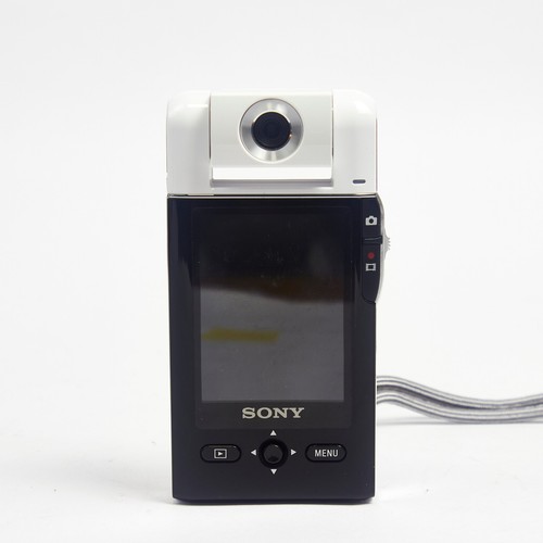Sony Bloggie MHS-PM5 Retro Digital Camcorder + Box, Battery, Card & Accessories - Picture 3 of 8