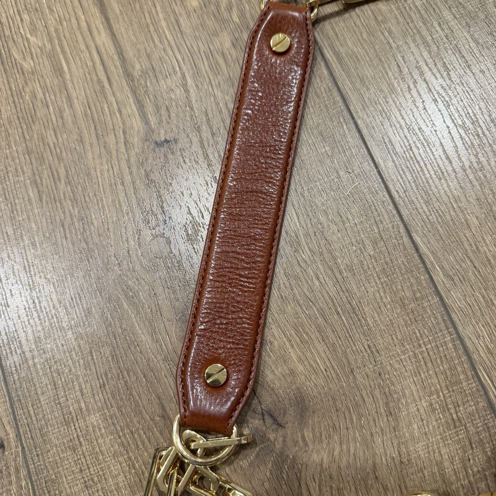 Tory Burch Reva In Cognac Leather Clutch With Gold Chain thumbnail 12