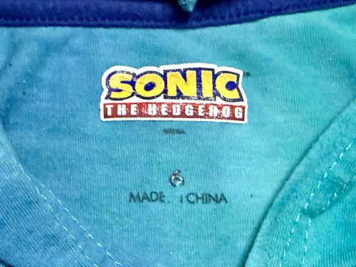 Sonic the Hedgehog Boy’s Shirt Size 6 - Picture 2 of 3