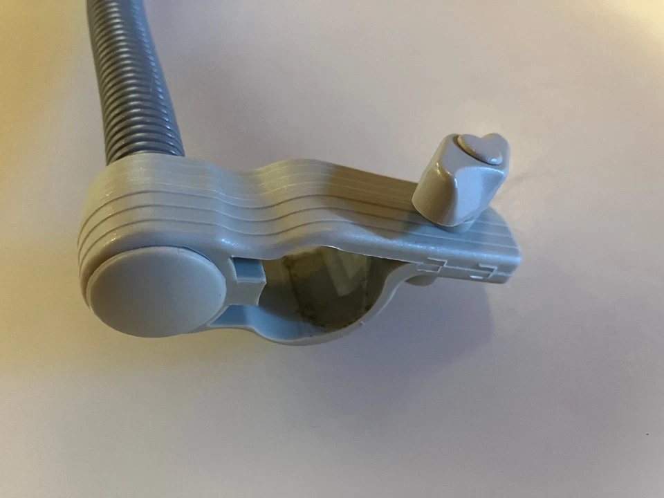 Ottlite立式落地灯,3x放大镜附件 — 第 4/4 张图片