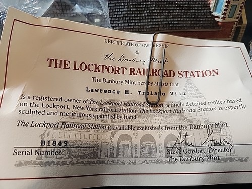 Danbury Mint Lockport Railroad Station 1994 America's Historic Railways (A239) - Picture 5 of 6