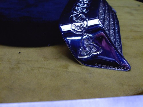 LAMBRETTA GP SIL REAR GRILLE CELTIC DESIGN CHROME CUSTOM HAND ENGRAVED - Picture 2 of 7