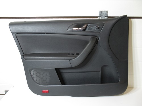 Skoda Yeti 5L Front Left Driver Door Panel 5L1867011 Genuine