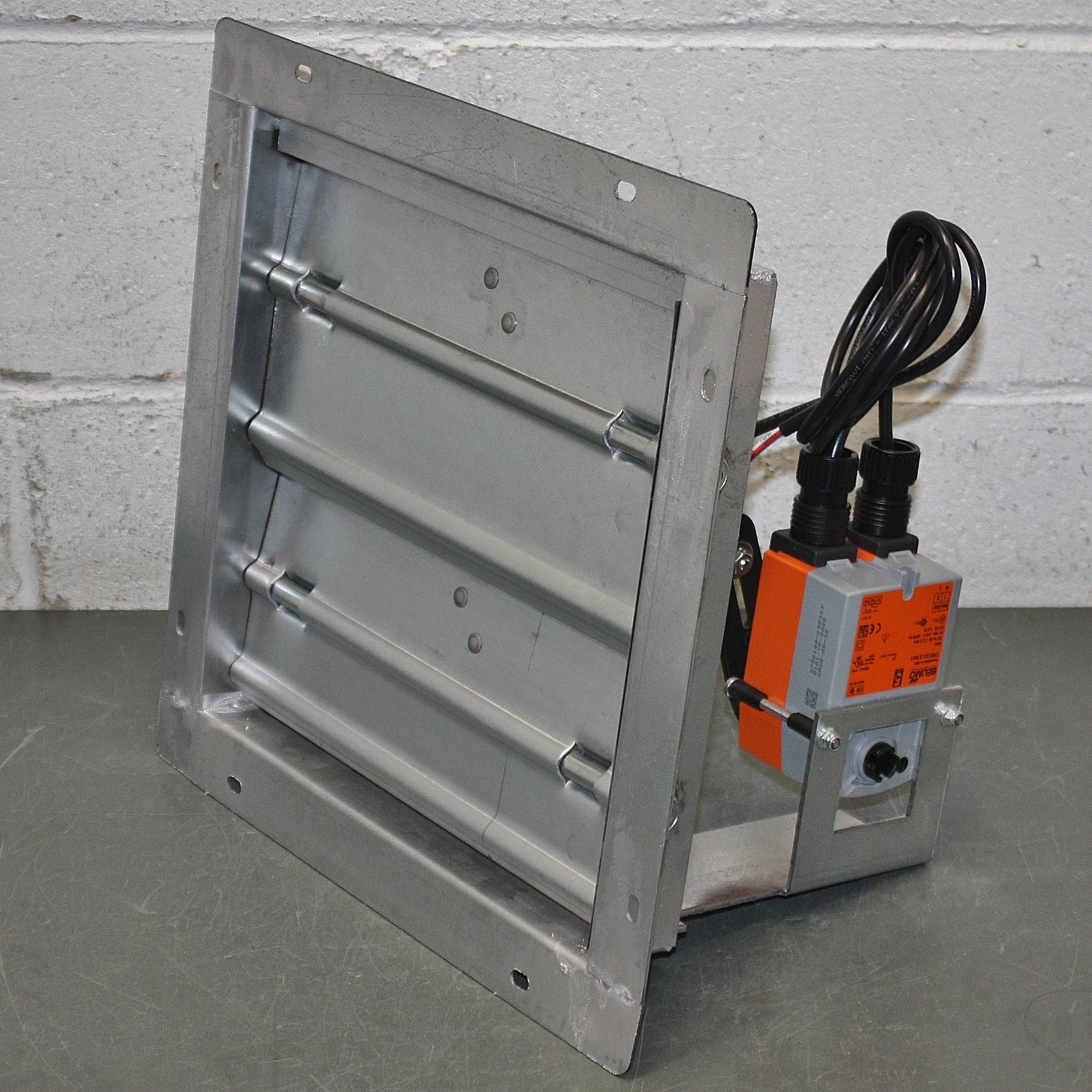 Dayton Motorized Control Damper 3HHP3, 12" Square, 100-240V AC, Belimo Actuator