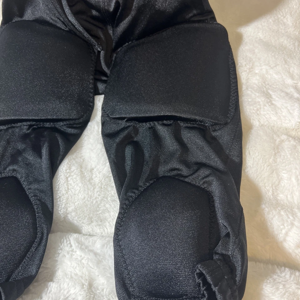 NWT NIKE BOYS FOOTBALL BLACK ATHLETIC PANTS STYLE 789750 SIZE X/LARGE $40 - Image 4 of 4