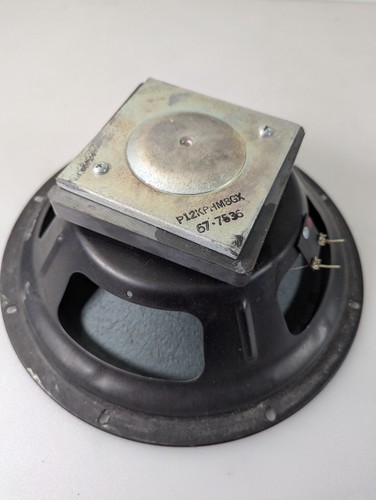 Altoparlante chitarra vintage Eminence 12" grande quadrato magnete 67-7536 anni 70 - Foto 8 di 14