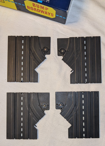 LOT 148 Pc Aurora Motoring Tracks Straight Curve Bumps, DBL Cross, 1965 AFX Slot - Picture 5 of 24