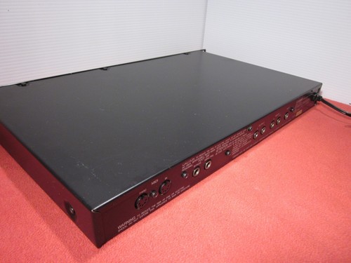 Yamaha SPX50D multi-effects processor New Battery Made in Japan Tested - Picture 6 of 15