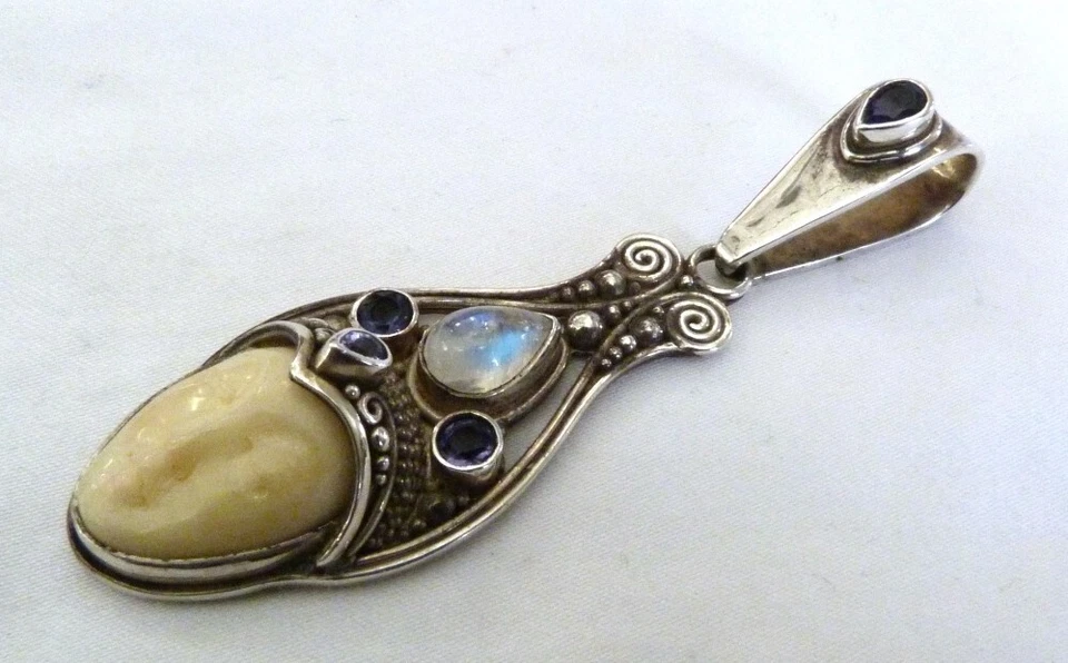 COLGANTE DE PLATA ESTERLINA LABRADORITA ARCO IRIS IRIS DIOSA SAJEN DE 3" Foto 3 de 4