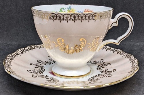 Grosvenor Fine Bone China Tea Cup & Saucer - Light Pink With Floral Bouquet - Picture 9 of 9