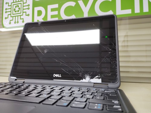Dell Latitude 3190 Intel Silver N5030 4GB RAM 128GB SSD SMASHED TOUCHSCREEN - Picture 6 of 19