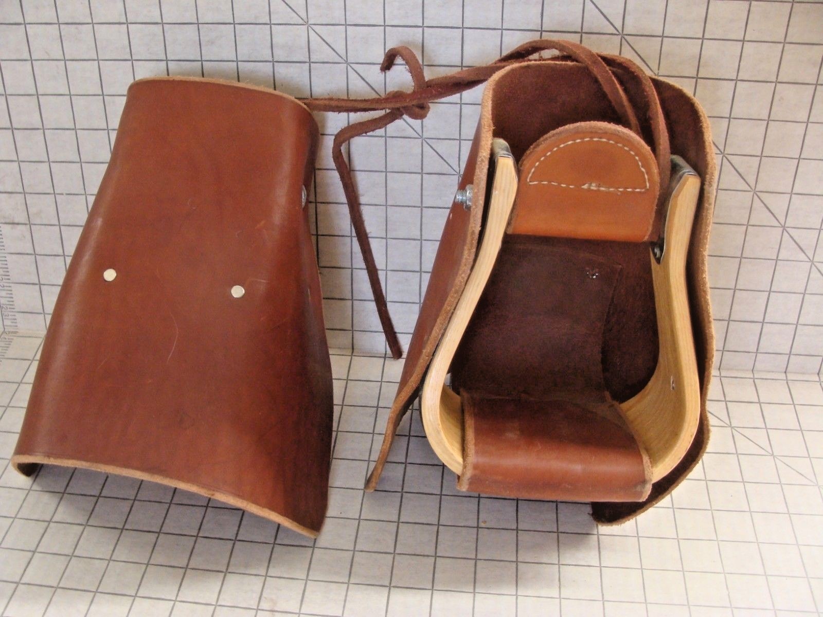 Frecker Saddlery Adulto Tamaño tapaderos Med aceite cara lisa Nuevo con marcas de almacenamiento de información Frecker Saddlery Adulto Tamaño tapaderos Med aceite cara lisa Nuevo con marcas de almacenamiento de información