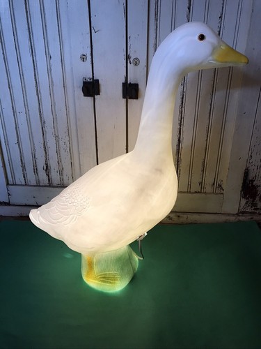 Blow Mold Goose Original EYES Union Products 24” Inches Added LED Light USA - Picture 5 of 9