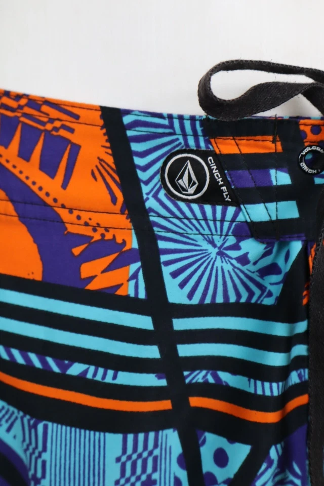 VOLCOM 2WAY Badehose Herren Größe 50 Vintage Casual - Bild 2 von 4