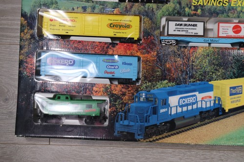 Eckerd Savings Express Locomotive and 5 Cars Complete Set HO Scale - Picture 6 of 15