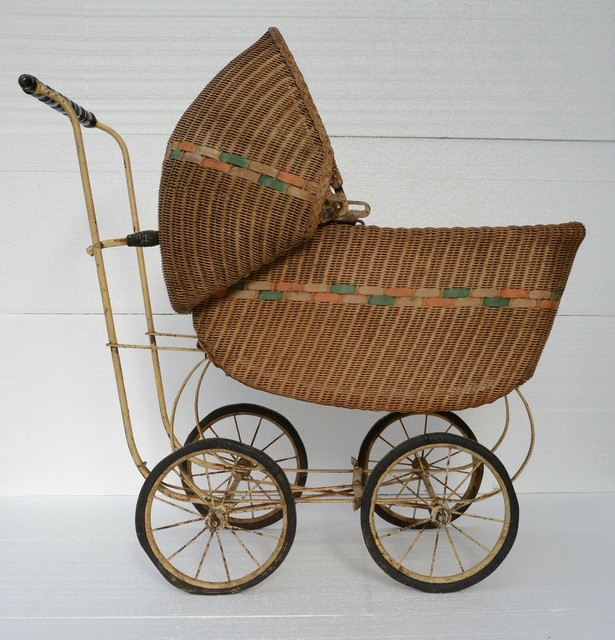 Vintage WICKER STROLLER Heywood Wakefield pram antique carriage baby doll buggy Vintage WICKER STROLLER Heywood Wakefield pram antique carriage baby doll buggy