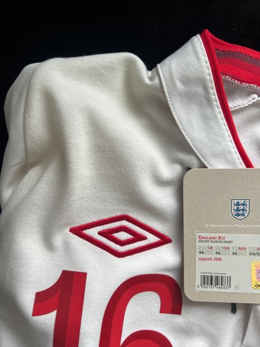 2012-13 Umbro England National Football Shirt Herren 44 signiert mit Spieltagsprogramm - Bild 20 von 21