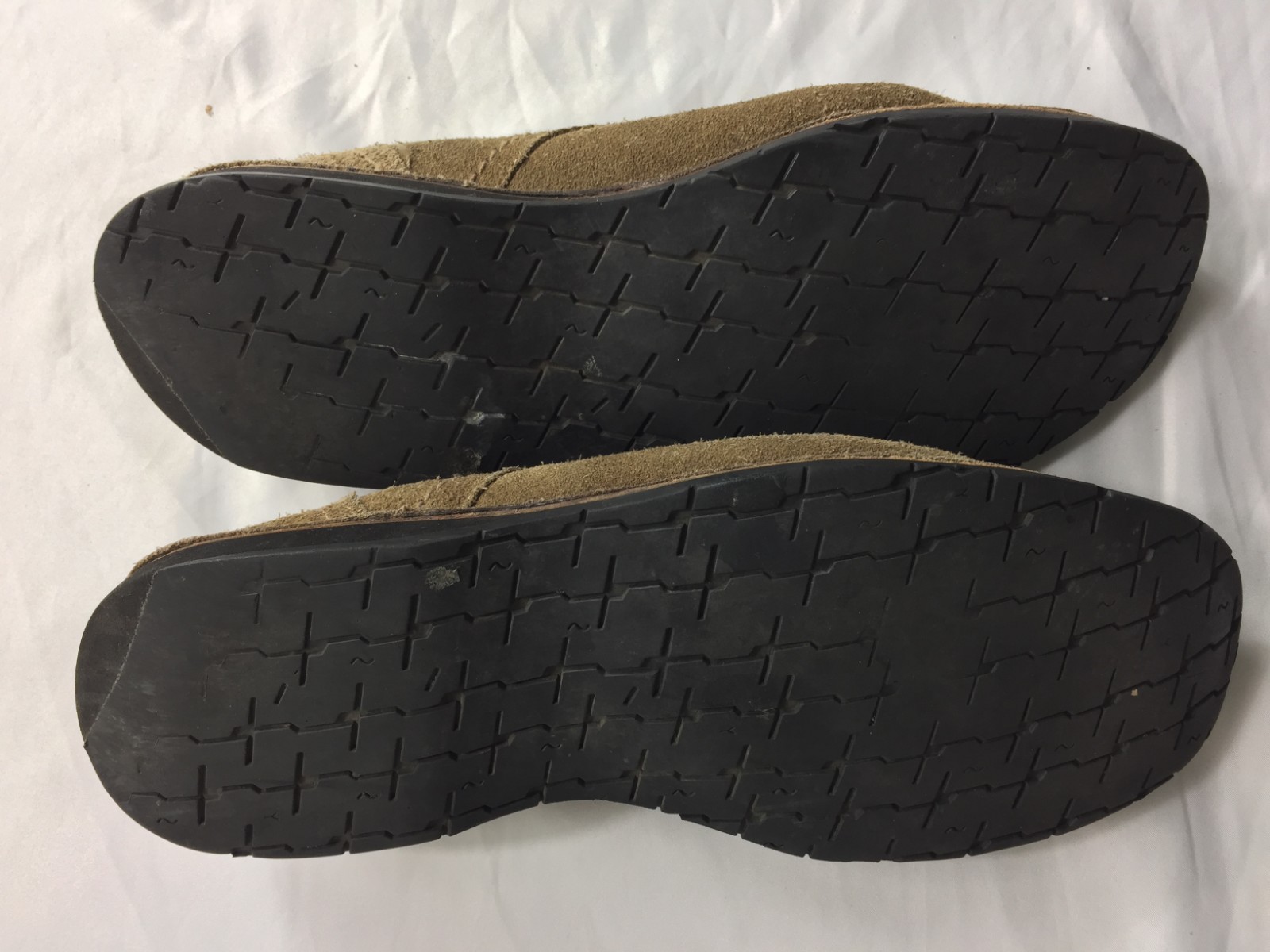 JOHN VARVATOS A Tan Lace Uomo Chukka Lace Tan Up Suede Shoes Dress SIZE 9.5 M D 138c9a JOHN VARVATOS A Tan Lace Uomo Chukka Lace Tan Up Suede Shoes Dress SIZE 9.5 M D 138c9a