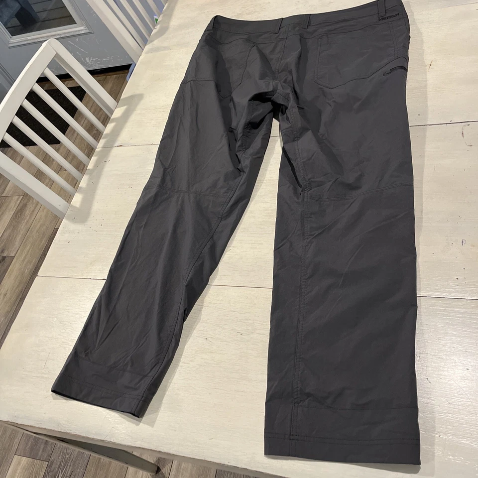 Pantalones Marmot para hombre 40x32 impermeables mezcla de nailon RN 79448 Foto 3 de 4