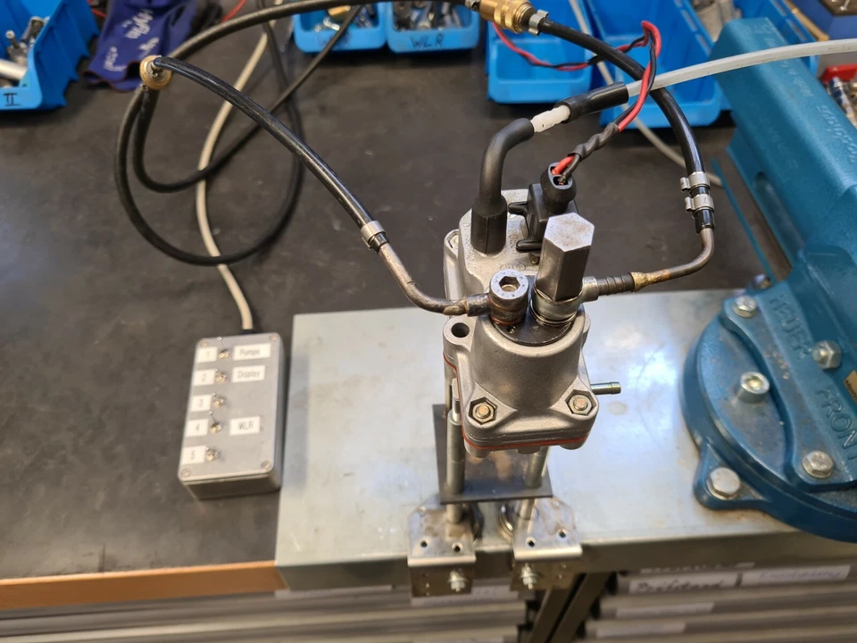 Warmlaufregler K-Jetronic Prüfung Reparatur Instandsetzung 0438140 - Bild 2 von 4