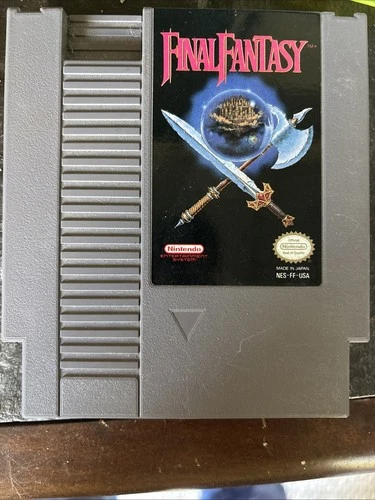 Final Fantasy Nintendo NES 1990 Game Cartridge.