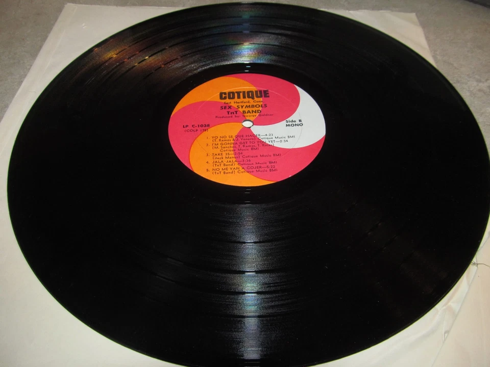 The TnT Band Rare Vinyl Lp SEX SYMBOLS + Mission Accomplished - Salsa Latin Funk - Image 4 of 4