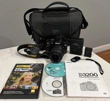 Nikon D3200 DIGITAL CAMERA DX AF-S NIKKOR  Lenses 18-55mm Charger Battery Case