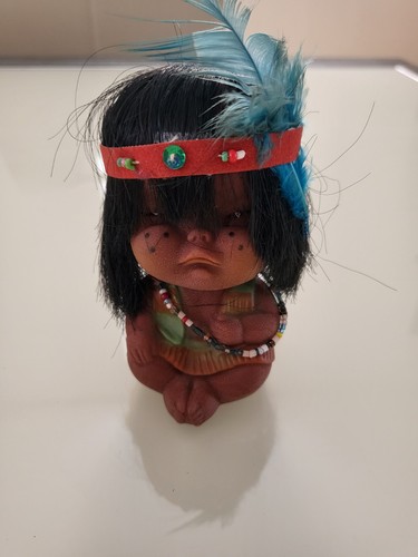Moody Cutie Rubber Native American Doll 60s Hong Kong - Picture 3 of 4