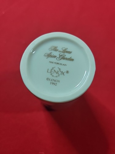 1992 THE LENOX SPICE GARDEN Fine Porcelain PALLSPICE Jar & Lid ERSATZ - Bild 2 von 3