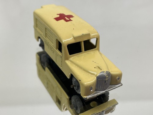 MATCHBOX LESNEY 14B DAIMLER AMBULANCE - GMW -CREAM 3inch- GOOD - 546 - Picture 6 of 6
