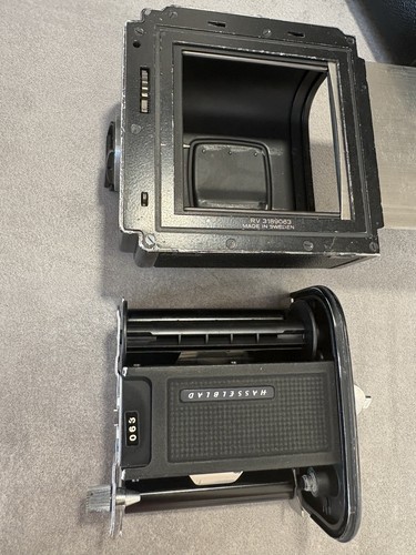 Hasselblad Body 500 EL/M Black 1981 - Läuft gut! Geprüft! Toller Zustand 19% - Picture 7 of 21