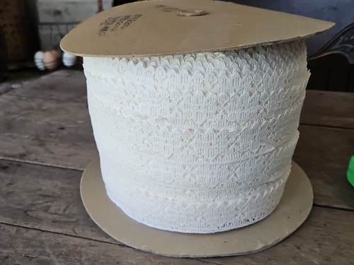 Large Lot Vintage Off White Lace for Lingerie / Apparel / Craft /Home 1.25" Wide - Picture 18 of 23