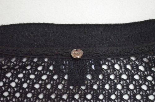 Threadz Australia Women's Black Knitted Front Tie Bohemian Style Vest Top Sz XL - Picture 11 of 14
