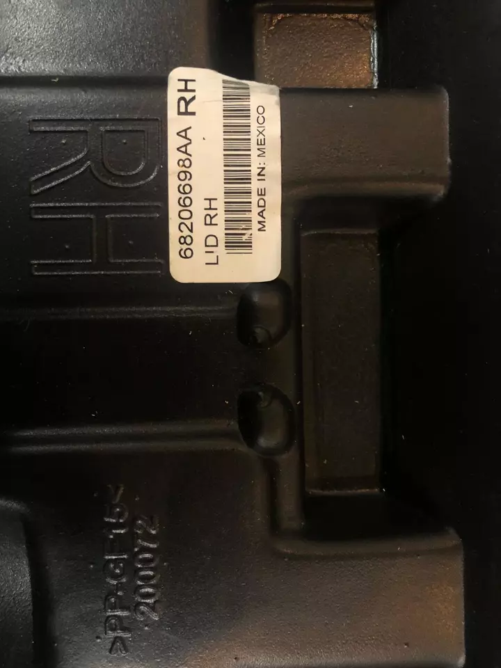 Nuevo contenedor de puerta de almacenamiento con tapa de caja Mopar OEM 2013-2021 Ram 1500 2500 68206698AA Foto 3 de 3