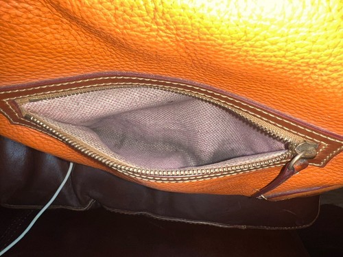 Dooney & Bourke Hobo-Schultertasche Harrison orangefarbenes Kiesel-Leder brauner Besatz - Bild 15 von 17