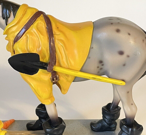 The Trail of Painted Ponies Fireman Pony #1453 2E/1,229 2003 FLAW - Picture 7 of 15