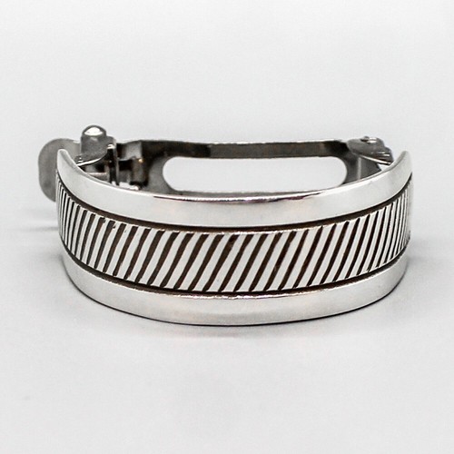 NAVAJO-HAND STAMPED STERLING PONYTAIL HOLDER by KARL NATAANI-NATIVE AMERICAN - Picture 3 of 5