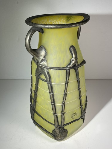 Vaso quadrato vintage ROMBLAST 10,75” ROMANIA vetro verde smerigliato con sovrapposizione bronzo - Foto 15 di 24