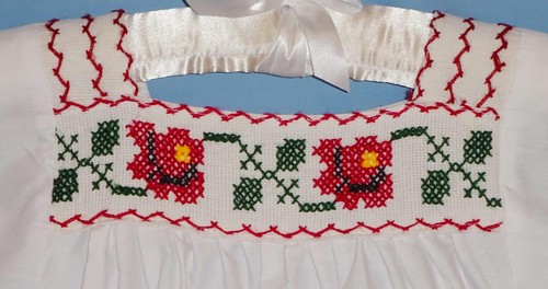 Mexican Blouse-Girls 6-8-Embroidered-Fiesta Peasant Top-Maraca-Flower headband - Picture 9 of 11