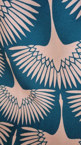 Genevieve Gorder Flock Outdoor Fabric Denim Blue/Pink 7 Yards Off Bolt New - Picture 6 of 7