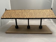 Aristo Craft Trains Covered Waiting Platform ART-7105