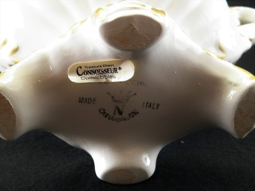 Capodimonte Vase Comacchio White Gold Tureen Center Piece Flowers Footed Pot - Picture 9 of 9