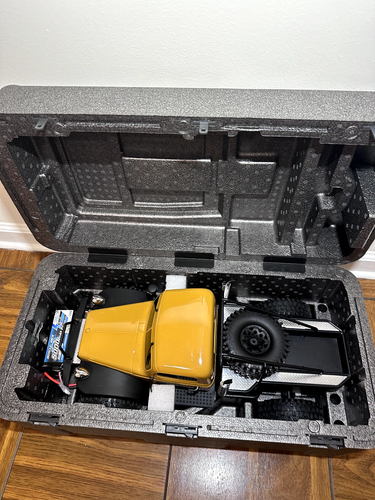 Remote Control RC Truck ROCHOBBY 1:10 4x4  YELLOW + EZ Pro Duo Charger &Battery - Picture 4 of 23