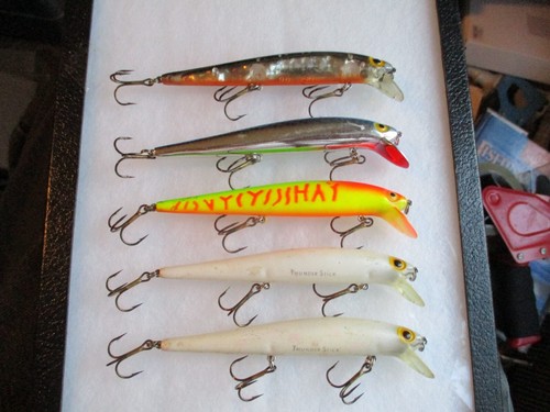 Menge (5) Storm Thunder Stick 4 1/2 Zoll. 1/2oz. STICKBAIT KÖDER abgebildet