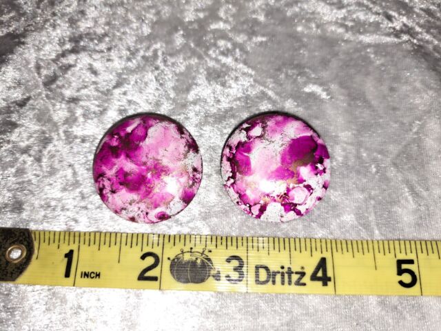 Vintage 80s pierced earrings pink and white round metal Vintage 80s pierced earrings pink and white round metal