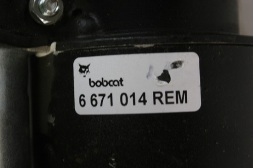 Bobcat Starter Motor 6 671 014 REM - Foto 2 di 10