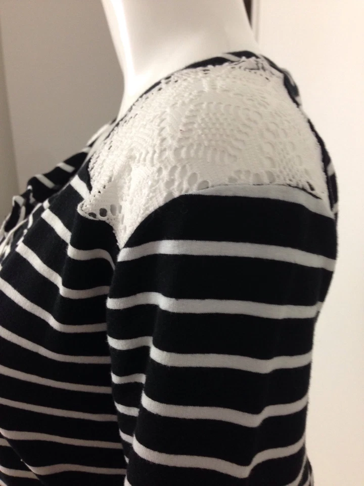 Vestido American Rag Cie Para Mujer Nuevo Plus 1X Clásico Negro Rayas Con Cordones Nuevo con Etiquetas Foto 3 de 4